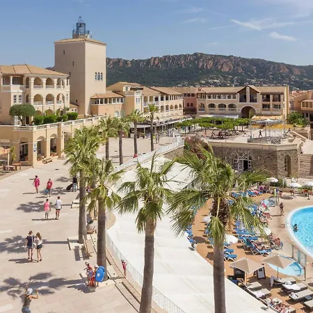 Lumineux 1er Etage Avec Terrasse Couverte, Acces Piscines - 4 Pers - Fr-1-504-665 Apartmán Saint-Raphaël