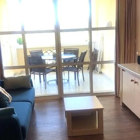 4 Pers Avec Terrasse Et Piscine A Saint-raphael - Fr-1-504-665 * Saint-Raphael (Var)